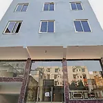 Townhouse Tark Inn